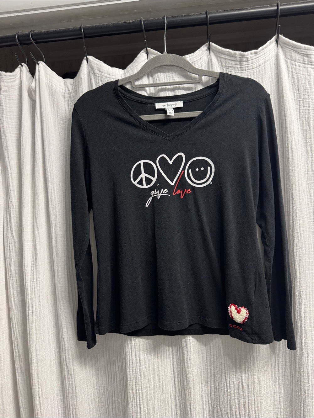 ⭐️3/$20 bundle⭐️Peace Love World Black Long Sleeve V-Neck Tee with Graphic